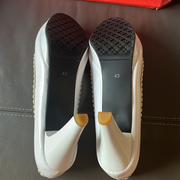 Retro Stage Brand White Heels with Pearls Size 43 fits a size 9 Women’s - Picture 9 of 12